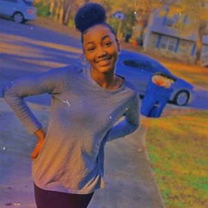 Meet your Posher, Jamya